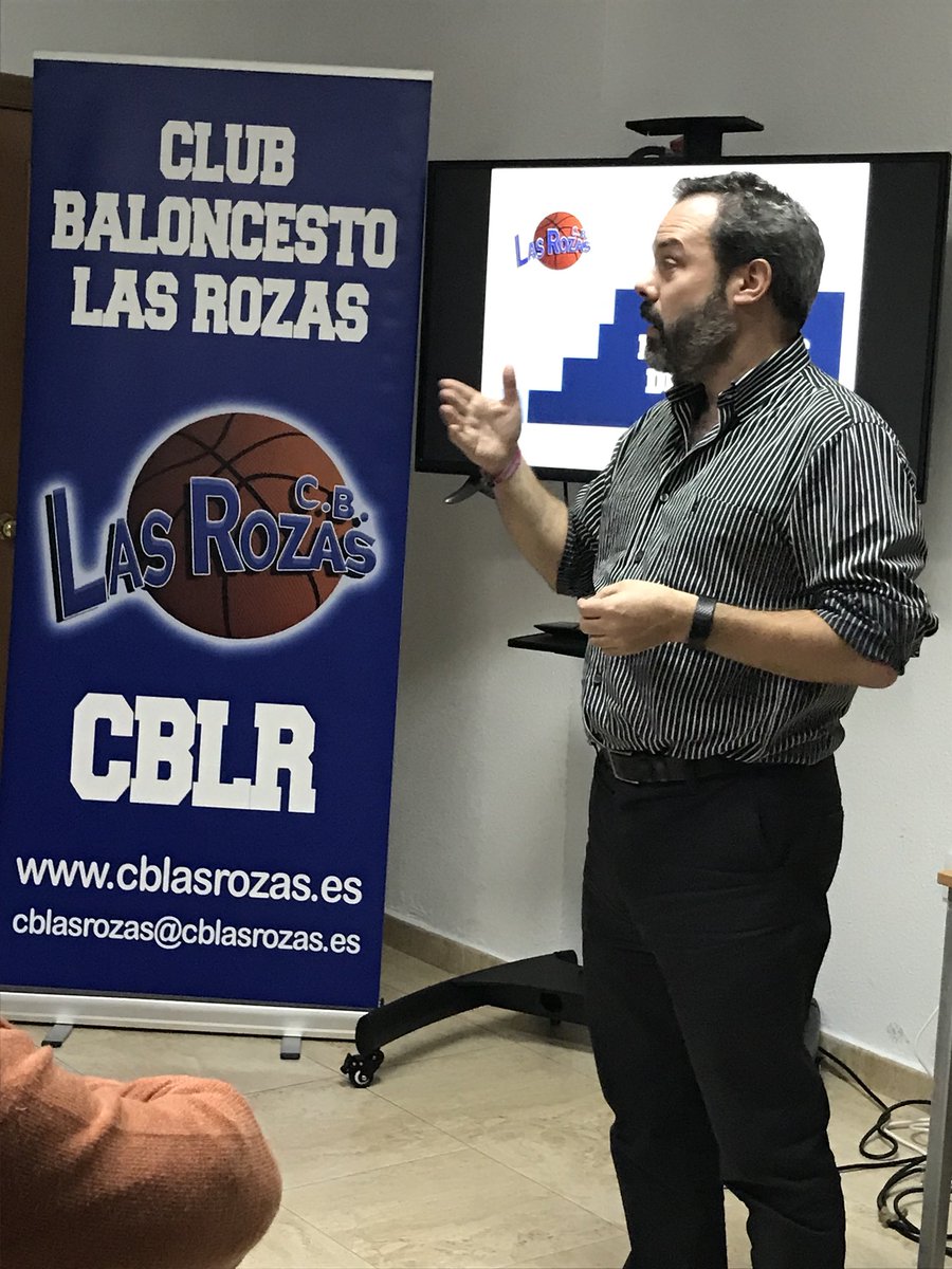 Rafael Fernández formando e informando a los delegados de campo <a href="/cblasrozas/">CB Las Rozas</a>