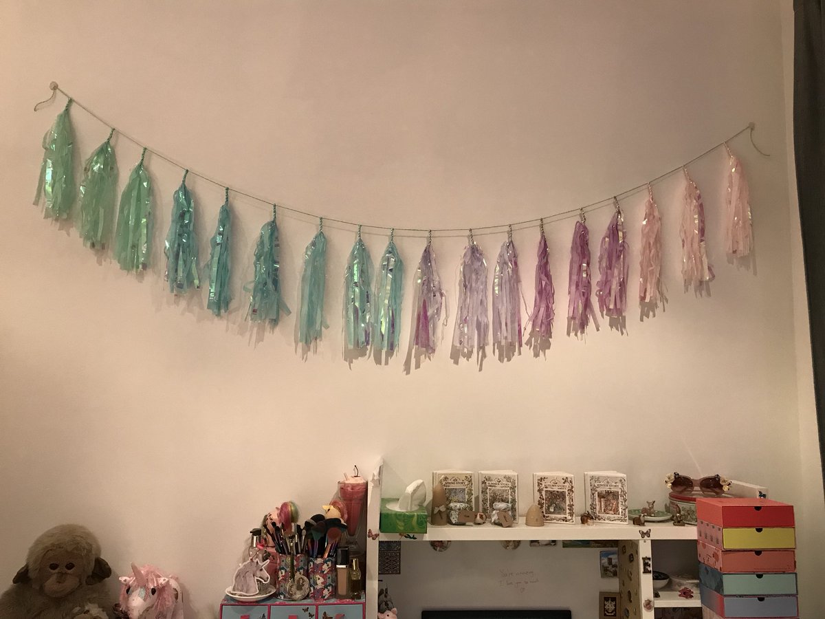 EthelMacnair's tweet photo. My @tasselfairy garland is finally here! 🤩🦄🌈 https://t.co/NDswQ2l5jp
