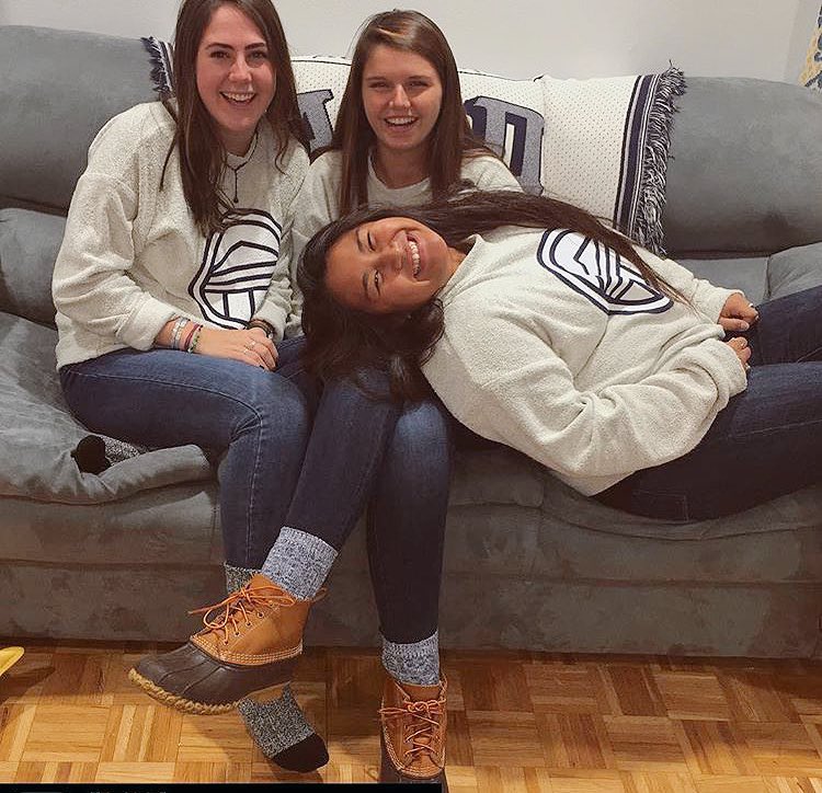 longwood_adpi's tweet photo. Happy Thanksgiving from our family to yours β¨π¦β£οΈ#longwoodadpi #thankfulforadpi https://t.co/rsOr0mpHbf