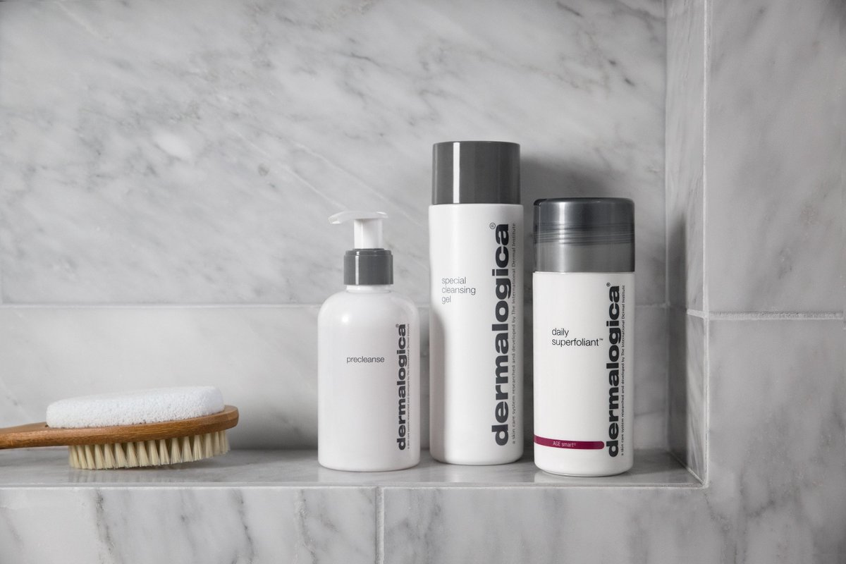 shopBiza's tweet photo. Treat your skin post-flight with @dermalogica 💦 #ReserveAndCollect your favourites before you board: https://t.co/OZNagd2rIr https://t.co/Zf6mFKEJ1E