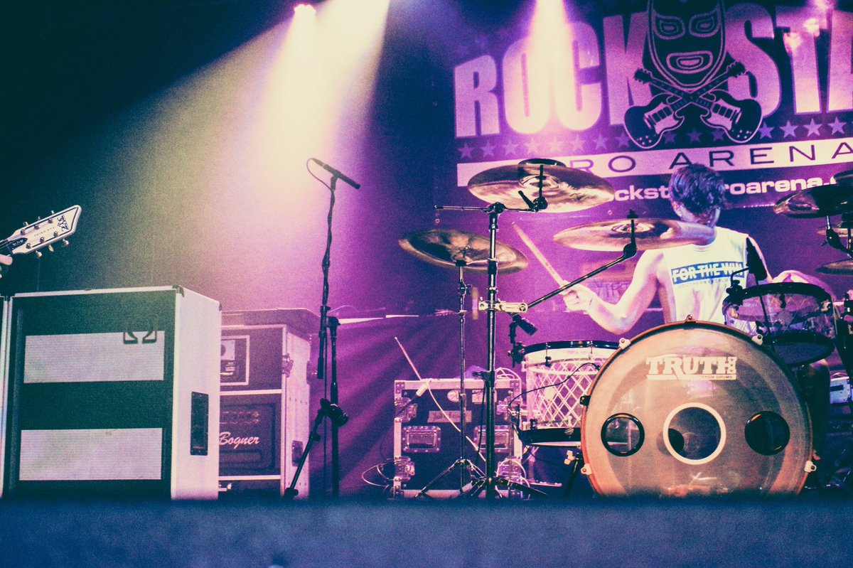 max_santoro's tweet image. Super thankful for this past year with @VestaCollide, can't wait to see what the future holds!

Happy Thanksgiving!