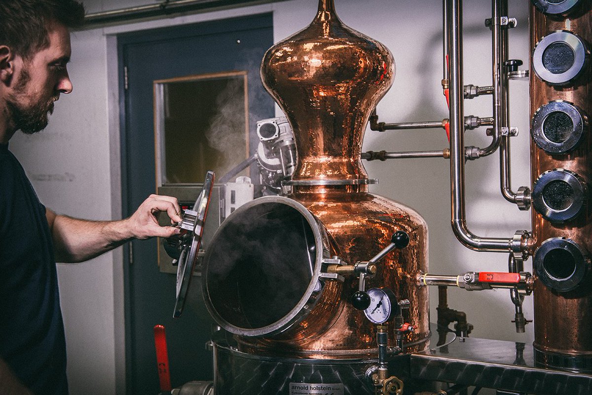 LoneWolfGin's tweet image. HIRING // JUNIOR DISTILLER

At LoneWolf we strive to create spirits with unrelenting craftsmanship.

If you live by the same values, we want you to join us on our journey. 

It's time to join the pack. 

grnh.se/g3kncw1