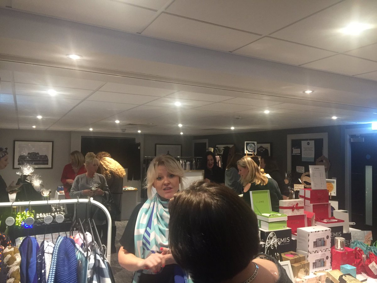 Mincoffs's tweet photo. A pleasure to sponsor @NETaverners Christmas Fair and Fizz event tonight! https://t.co/yDEu4omBwr