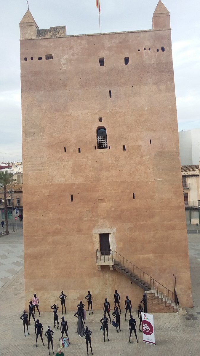 #Torrent ha sido elegida como una de las ciudades por <a href="/cecoval/">juanjo</a> para realizar una campaña durante estos días de apoyo al #Comerciolocal junto a @ACSTorrent  #CompraenTorrent #CompraaTorrent #começosdeTorrent #comerciosdeTorrent  #Laciudadesnuestra