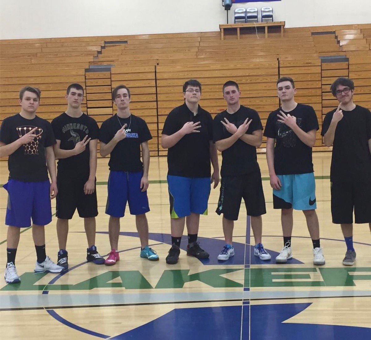 MinnewaskaIntr1's tweet photo. #TBT to last years Champs. Team captain @ItsRoyDaddy and first overall pick @StumpfShawn were key to the success of the team. 💯😈 https://t.co/tDRzwA6l5k