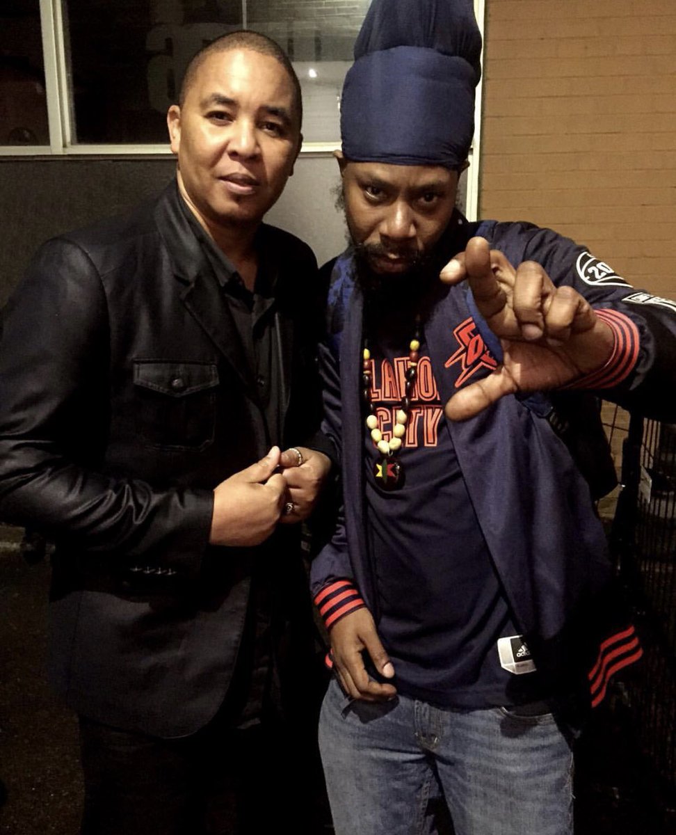 wearedreamwar's tweet photo. Hit the โlikeโ button and together letโs show @Lindo9 why heโs ... one โ๏ธ Of OUR number 1โs ... selecting the best and most memorable music ๐ผ for YEARS!๐ฅ This man is forever surprising us. #Reggae #HipHop #Toronto #DanceHallmusic #SoundClash #LindoP https://t.co/eizKlxZubP