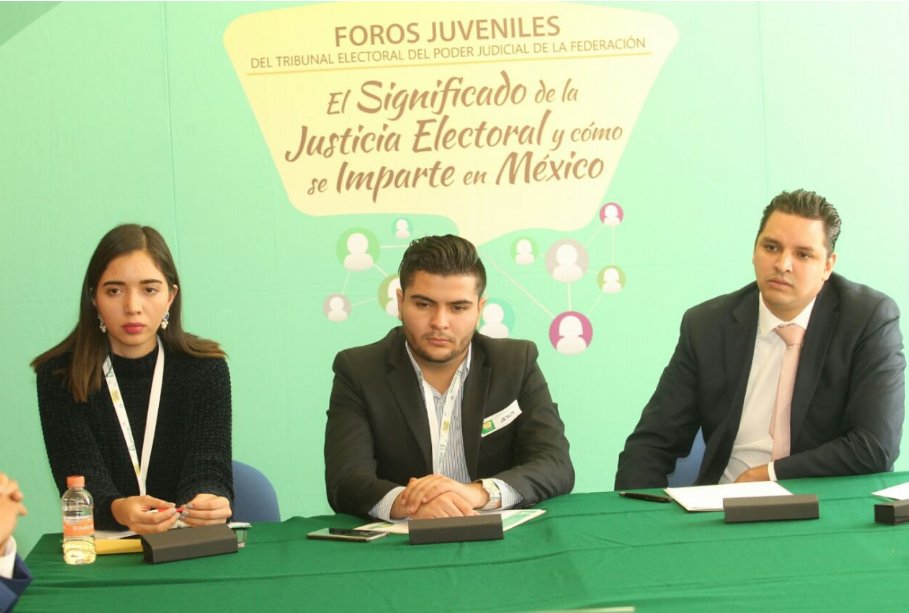 TEPJF_informa's tweet photo. #ForosJuveniles | El #TEPJF y los tribunales electorales de los estados tienen la tarea fundamental de fortalecer la vida democrática del pais, difundir la cultura de la legalidad y el Estado de Derecho a través de la vinculación con las y los jóvenes. @IBERO_mx https://t.co/mmQnoWwx3z