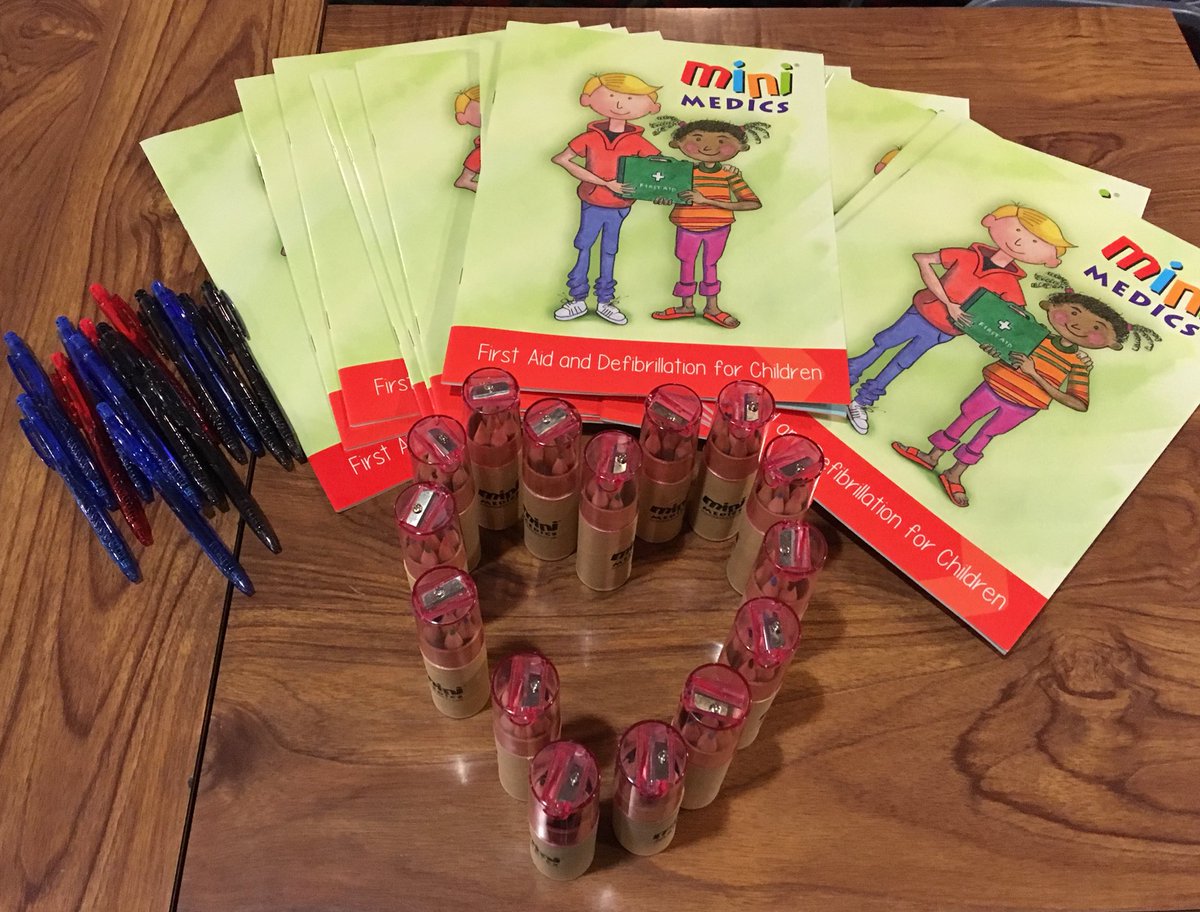 power_medics's tweet photo. Power Medics returns to #dudley #sedgley #dormston in Feb #2018 ... take a look our our fabulous ‘Mini Medics’ training manuals 👌🏼 https://t.co/IXgV5Njm0V
