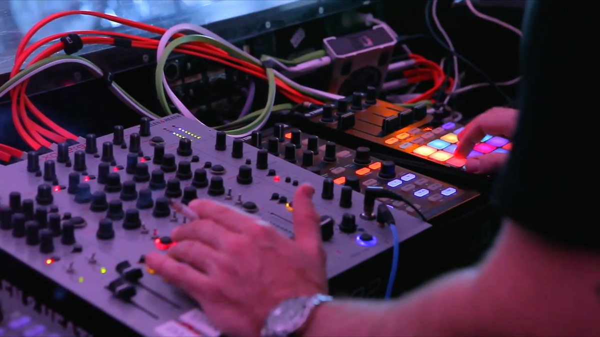 prisma_prodd's tweet image. For all you who have been waiting for our twitter page! 
Here we are! We will now be updating all of you on events/special offers live from twitter! 

STAY TUNED!!!!!!!