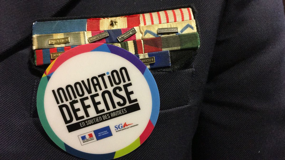 florence_parly's tweet photo. Imprimer une pièce de rechange en plein milieu du désert ; s’entraîner aux gestes qui sauvent avec un jeu vidéo ; faire un diagnostic médical à distance grâce à des capteurs connectés : l'innovation vient de l'expérience de terrain #InnovationDefense https://t.co/KeanVvcxvj