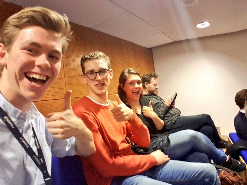 jadb073's tweet photo. Wij zijn er weer bij hoor! #gemeenteraad #denbosch #jadb https://t.co/laybTsfiaD