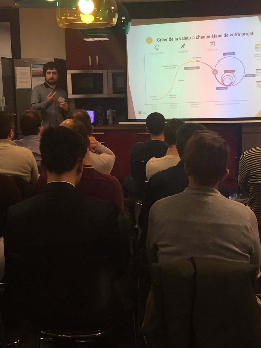 Charlott_TR's tweet image. @Klee_Group en pleine présentation en direct de la #JobTechParty organisée par @JobProdDev !!!