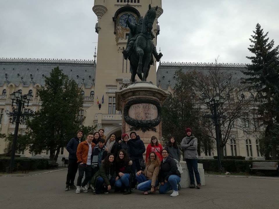 cityidro's tweet photo. @Rotary #YEP youngsters fully enjoyed #Iasi and its wonders. Thanks for the great #Feedback @traveling2ro @iasi4u @IasiLife @orasuliasi https://t.co/6Nrsno1uC7