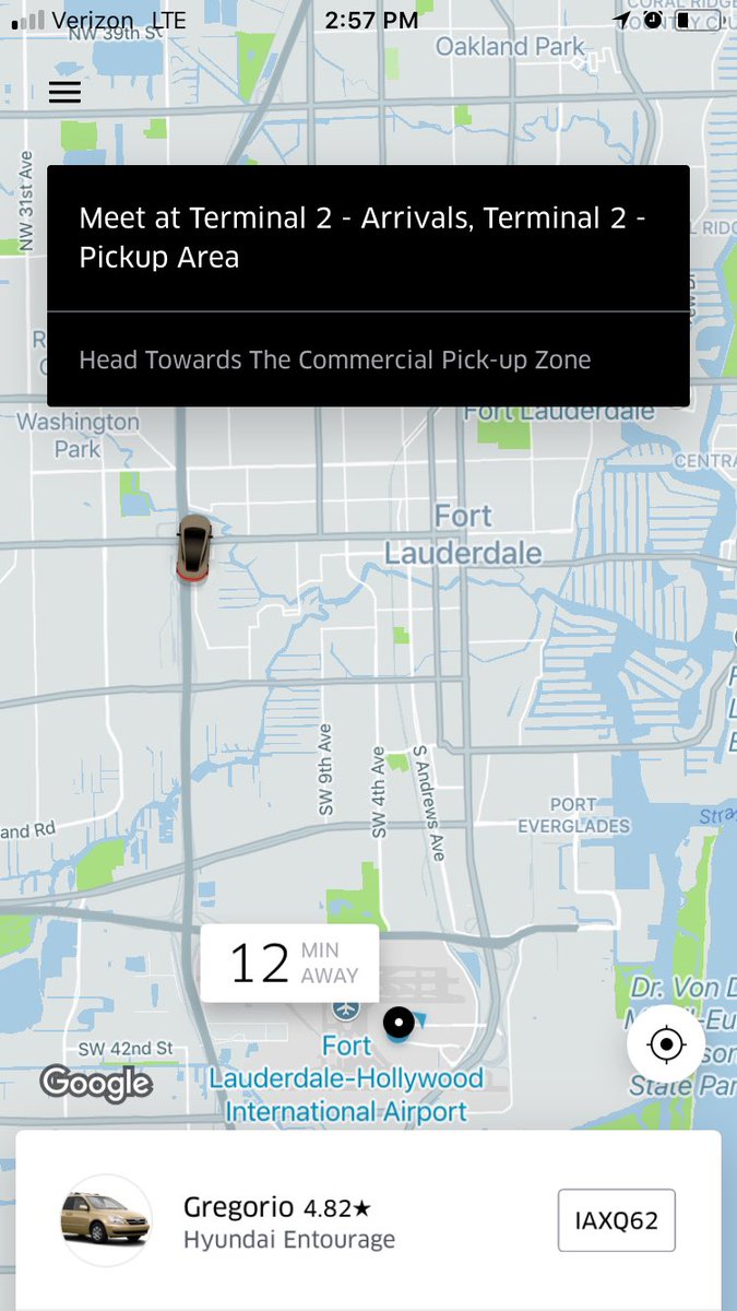 Paper_Marina's tweet photo. @Uber Called a car to pick us up from the airport and had to cancel bc he was driving the opposite direction! Refund $5 cancel fee pls https://t.co/yE0SDTuBk9