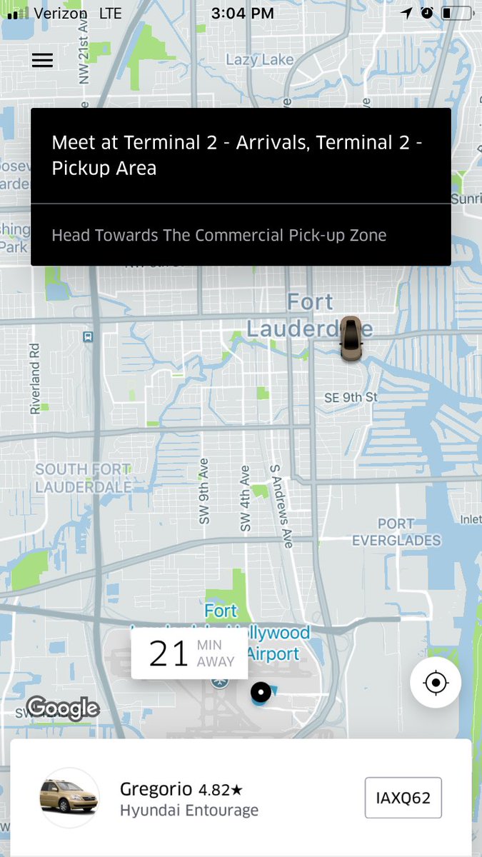 Paper_Marina's tweet photo. @Uber Called a car to pick us up from the airport and had to cancel bc he was driving the opposite direction! Refund $5 cancel fee pls https://t.co/yE0SDTuBk9