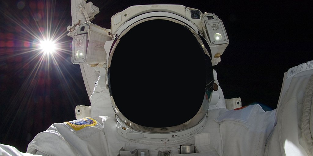 earth_escapes's tweet photo. Try on a space suit and we'll repost someone the best astronauts out there for an out of this world prize. It’s simple …
1. Follow us
2. Like this post
3. Send us your photo
#BLASTOFF 👨‍🚀 https://t.co/uu2SBvxRze