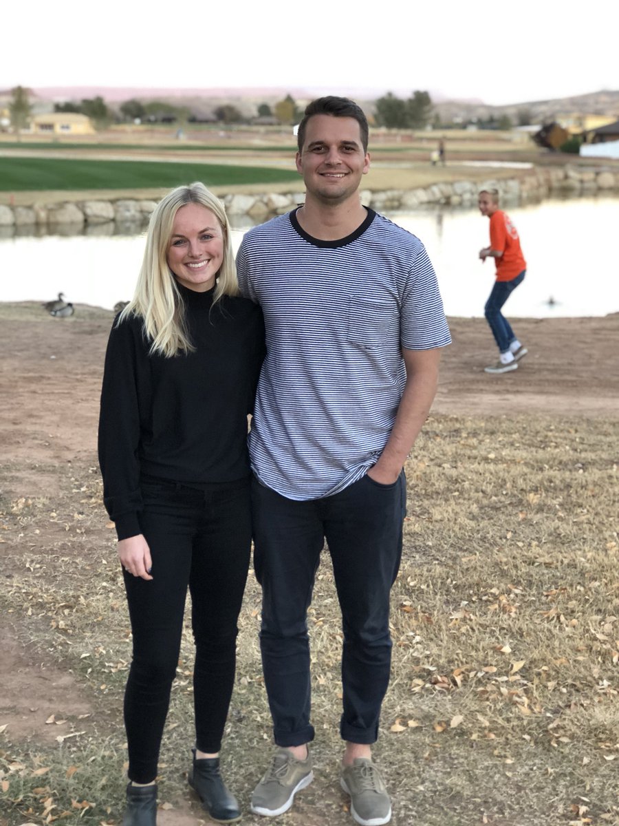 bennekins's tweet photo. What a beautiful couple😩😩 https://t.co/EngQRSTCVl
