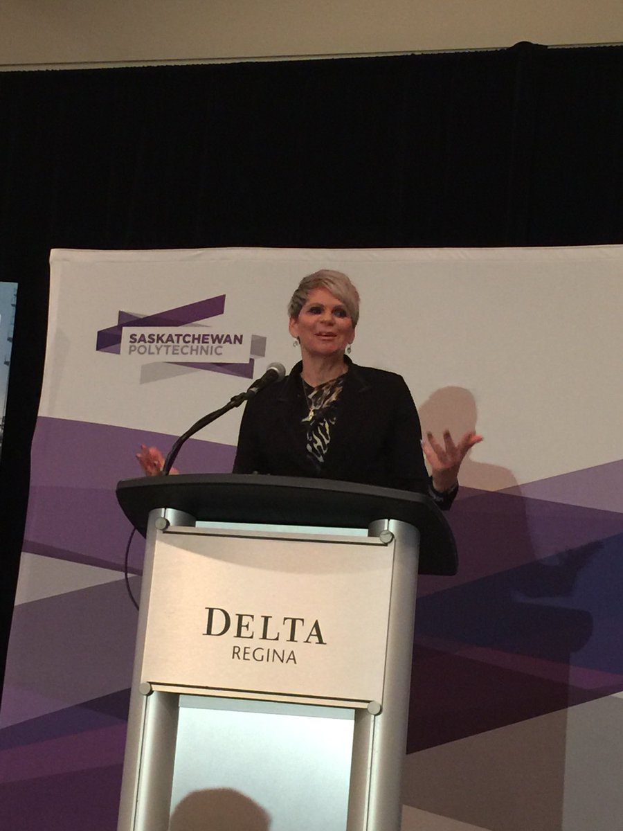 Minister Tell brings greetings at #SaskPolytechDinners