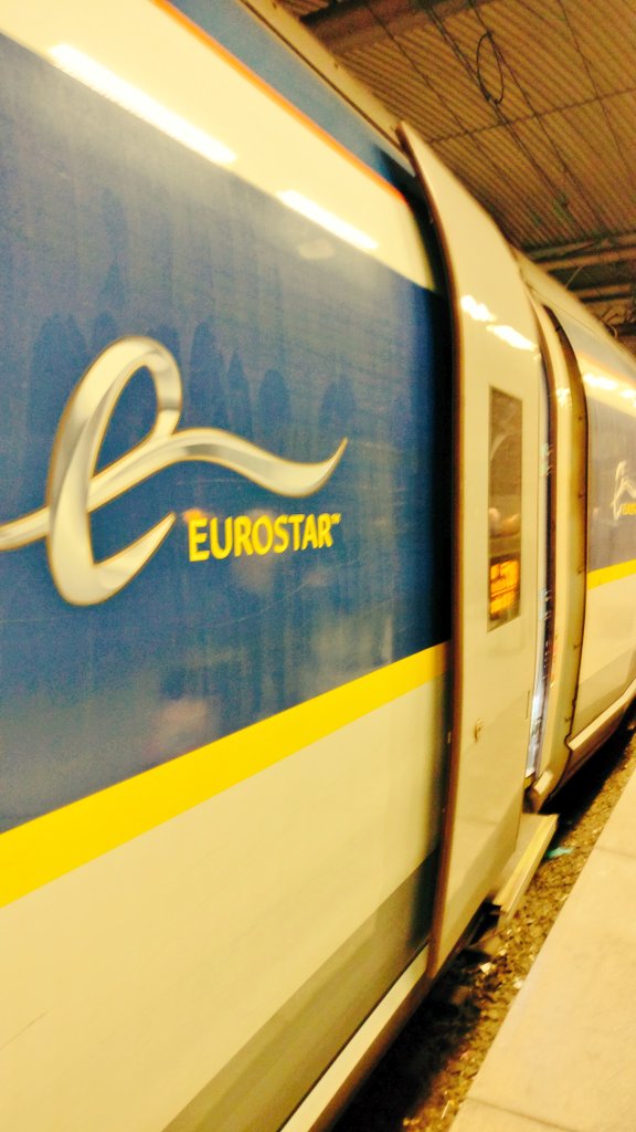 SiebeCeuppens's tweet photo. On my way to Londen for the #sportsanalyticsconference. Tomorrow is the big day with big data! Follow me for live reports. Looking forward to this! https://t.co/Oj2nVfWjew