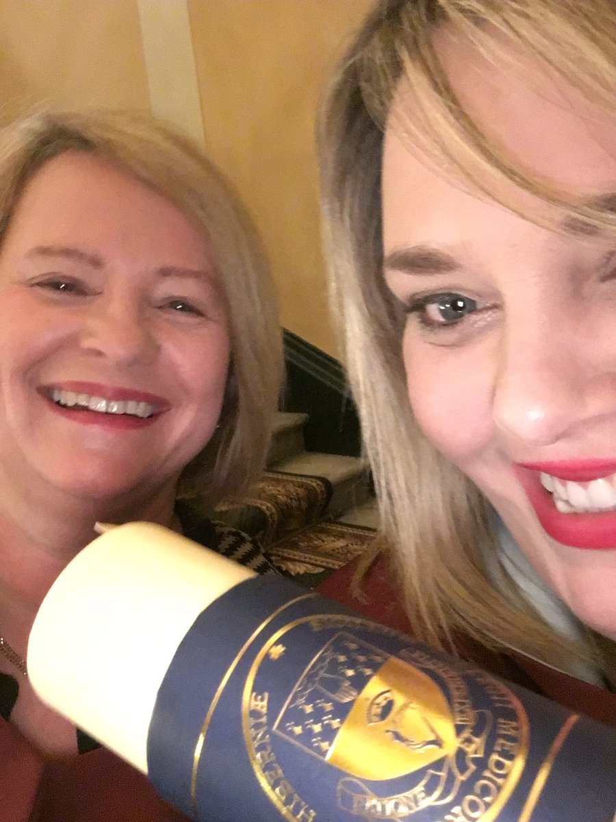 cirdowling's tweet photo. #graduation17 #RCPI #Diploma11 @tanyakingmater https://t.co/hc9F2ARgxN