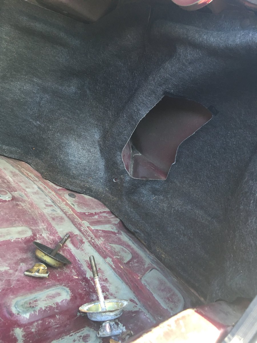 DDCustomMods's tweet photo. Happy Thanksgiving #Dragonites! We took some time and worked a bit stripping the โ97 Tercel and prepping #ProjectPOS. Tomorrow we finish installing the sound system and put the seats back in ๐๐๐ https://t.co/z7UQTBnMnM