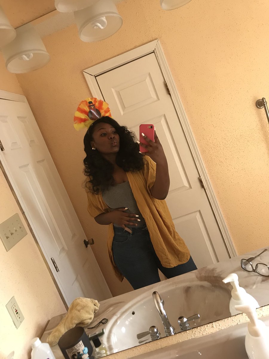 Ms. Marie🤍 tweet media
