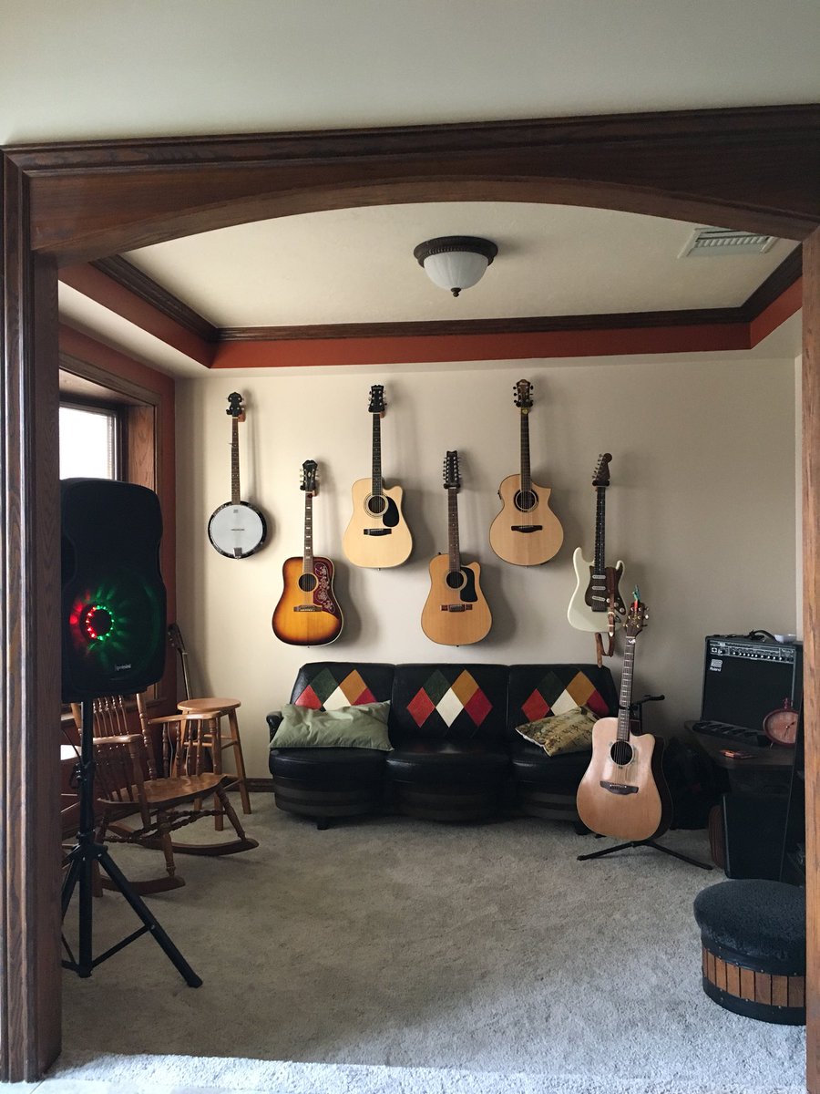 Favorite place in the house! #acoustic #countrymusic #thankfull #familygatherings