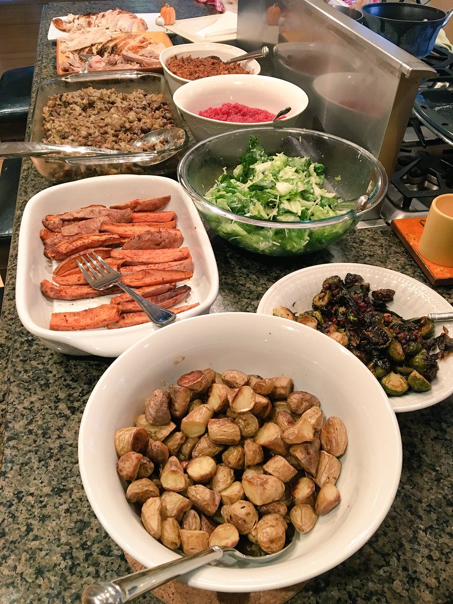 AjitPai's tweet photo. Game on! #toomanyvegetables https://t.co/D8OYvNCaLG