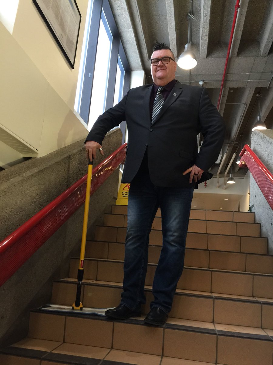 This is one extraordinary man Principal Fred Hines <a href="/amiskwaciy/">amiskwaciy</a> school!  He keeps a tidy ship. This is an amazing school!