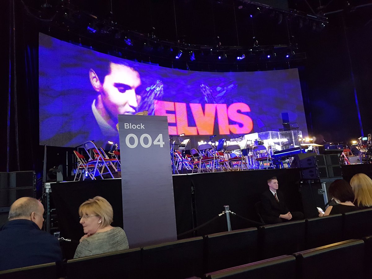 _JIMBO55's tweet photo. This tonite #ELVIS2017 https://t.co/VCOv8OYftw