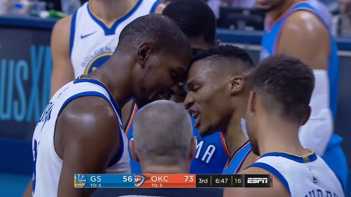 B_Ball_NL's tweet photo. Russell Westbrook nog altijd een beetje boos op KD?! Naaaaah 😂 https://t.co/DyGZp96pmb https://t.co/stBJamGApM