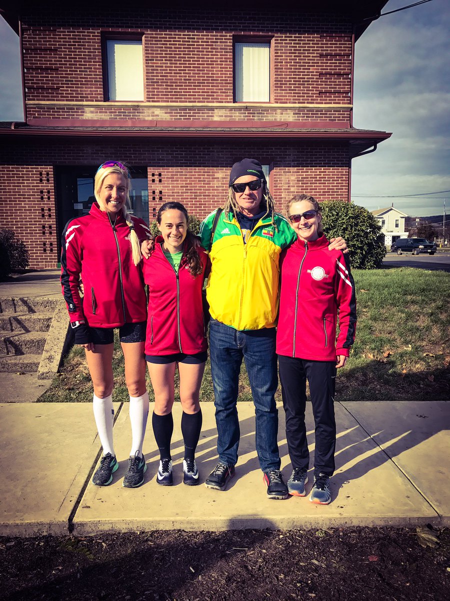 SeeCPRun's tweet photo. Been struggling with my asthma a bit since the 8k and had an asthma attack 75 minutes before the race π²It turned out to be a double dipping diamond day. I was running the race today for my Uncle John β€οΈ#BucksCountyRunningCompany #OiselleVolee #TeamNuun #RunForTheDiamonds https://t.co/EGSFyJPq9q