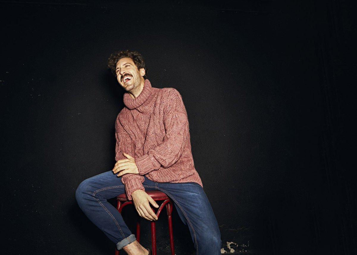 📸  ¿Has visto ya el reportajazo de <a href="/AlexGadea01/">Alex Gadea</a> en nuestro nuevo número? No te lo pierdas issuu.com/vimmag/docs/vi…