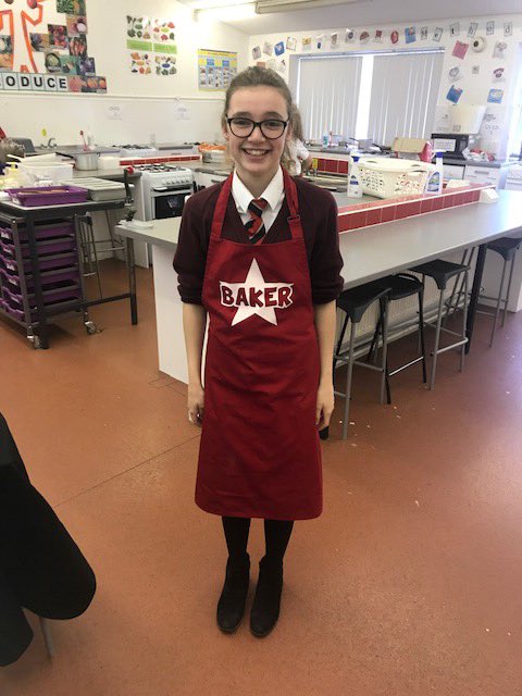 Crestwood_DfE's tweet photo. S T A R B A K E R S
Last week's Star Bakers got to wear the famous 'star baker' apron throughout their following cookery lesson.
As you can tell they are very happy about it π
#CrestwoodStarBaker #FutureMasterchefs https://t.co/HXDlSlJ95o