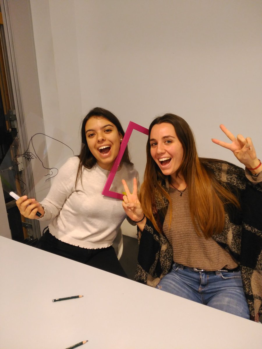 crisjalarcon's tweet photo. Iniciem projecte d'APS amb el @museupicasso alumnes de 2n Ed.Infantil @etpxavier agraïts dels coneixements rebuts! https://t.co/ZLOifaXCEF