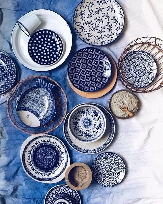 badaladabodas's tweet photo. Me encantan las vajillas azules, son una apuesta segura para tu boda! #wedding #boda #vajilla #crockery #inspiration #inspiracion #azul #blue #plato #table #decoration #decoracion #decotable https://t.co/65y0Q3YFA8