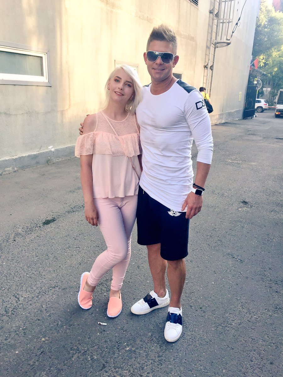 Darina33ru's tweet photo. 🌸12.08.2017🌸
Скучаю жутко https://t.co/Sx3AP9RkCS
