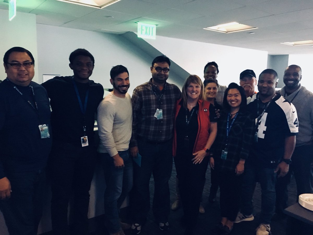 Auggiie69's tweet photo. Congratulations Urvin! ORD’s gaining a ROCKSTAR! Miss you already. Thank you for everything! @weareunited @39100ft #beingunited https://t.co/QMXxzIAZk8