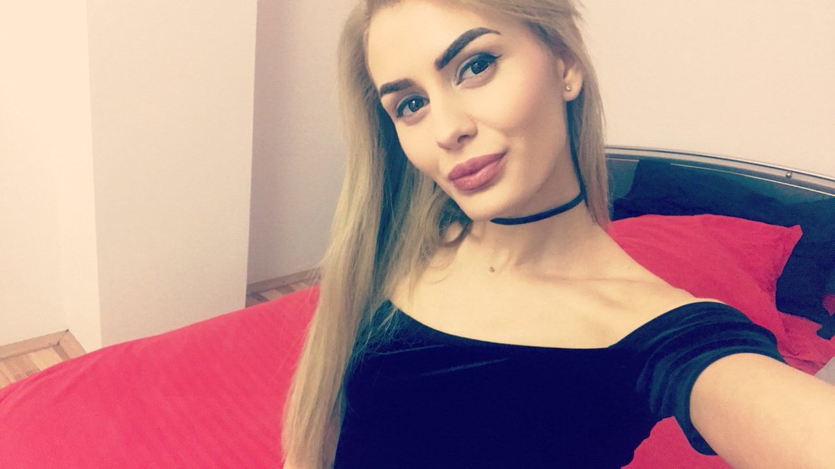 selenasimmm's tweet photo. Online now on @Flirt4Free π https://t.co/2zCstpF3G8 π @Flirt4FreeGirls @Flirt4FreeGirlz @F4Fmodels @EyeCandyJobs @ICANDYSENSATION https://t.co/he5DIxzRNW