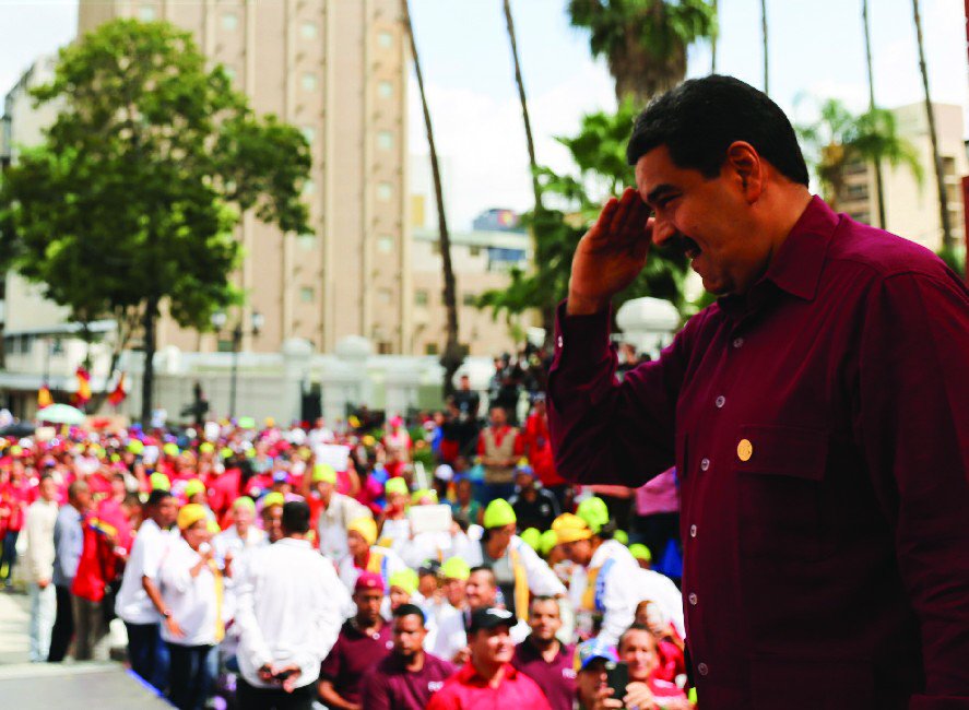 AlcaldiaFalcon's tweet photo. Hoy el pueblo celebra el cumpleaños 55 de nuestro Presidente @NicolasMaduro que Dios continúe guiando sus pasos https://t.co/Tq2aPVBKkA