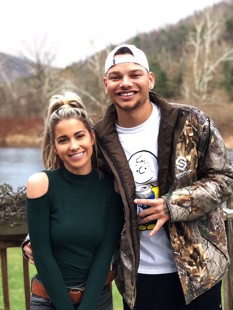 kanebrown's tweet photo. Happy Thanksgiving from the browns!!!! ....... even Charlie Brown 🔥 https://t.co/Ga54c69zfF