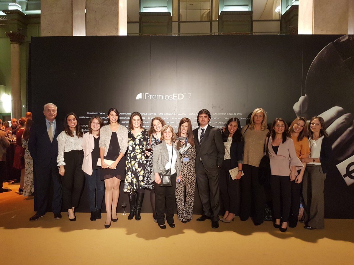 itzipitzii's tweet photo. Las enfermeras de la UCCRA ganan el premio Enfermeria en Desarrollo en la categoría Calidad percibida https://t.co/YlgV2ds9X1