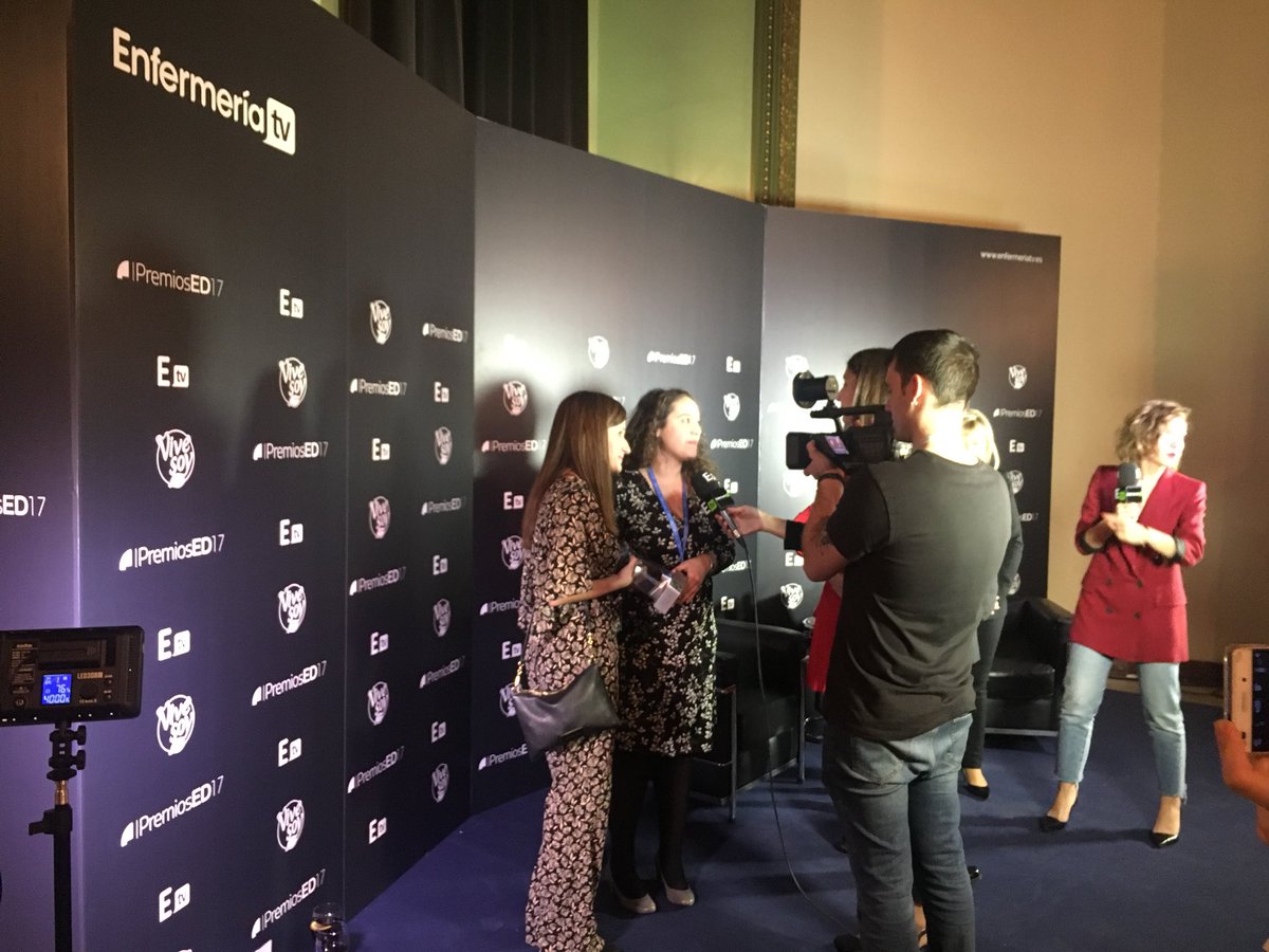 itzipitzii's tweet photo. Las enfermeras de la UCCRA ganan el premio Enfermeria en Desarrollo en la categoría Calidad percibida https://t.co/YlgV2ds9X1