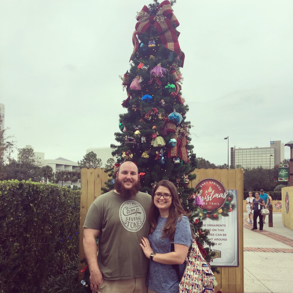 KathyStockner's tweet photo. Spent the day at Disney Springs before getting heading to the Bahamas with the in laws #HappyThanksgiving2017 #SecondFamily #NewProfilePic https://t.co/ps0kRxR1Pl