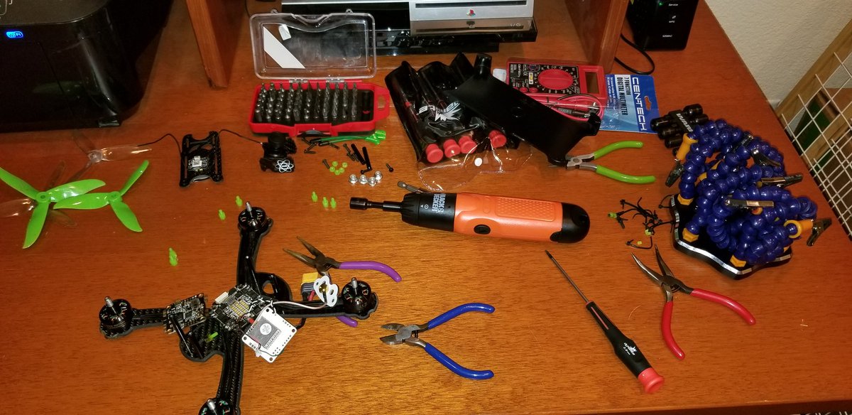 FOESAD5150's tweet photo. #oops! #fried as fuk!!! #FOESADfpv #fpv #fpv5150 #itsnotadrone #buildflycrashrepeat #practice #learn #fly @spaceonefpv @frsky_rc #horusx12s @dmtfpv @foxeer.official #sikystatus #DetritusProd #1620 https://t.co/n1jc34to6F