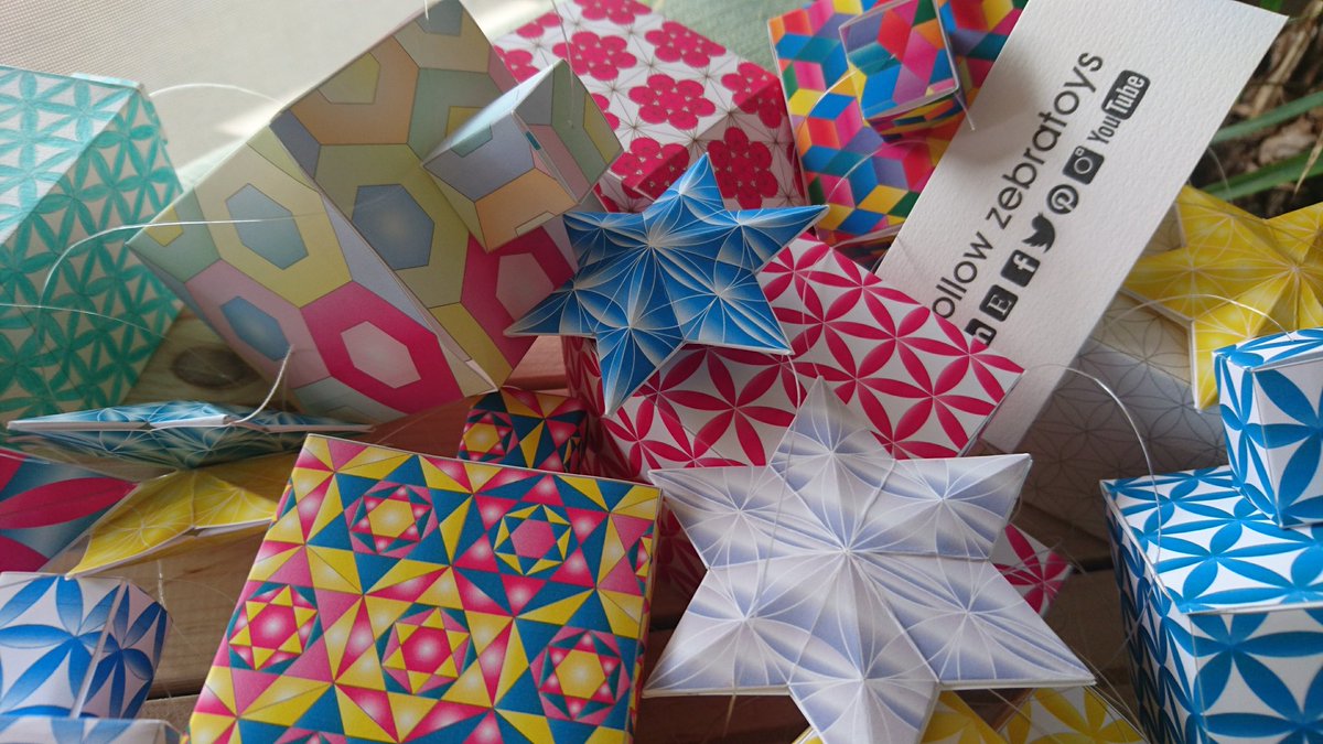 zebratoys's tweet photo. Shine on me β‘β‘
#Hanukkah #HanukkahDecorations #Dreidel #StarOfDavid #HolidayDecorations #ArtProjects #PaperCrafts #HALELUYA #JewishSoulArt #PrintableTemplate #JewishHoliday #ComfortZone #INSTANTDOWNLOAD #HappyChanukah #HanukkahCrafts #Hanukkah #GLOW #SacredSymbols #Elements https://t.co/E304xu6KQ5