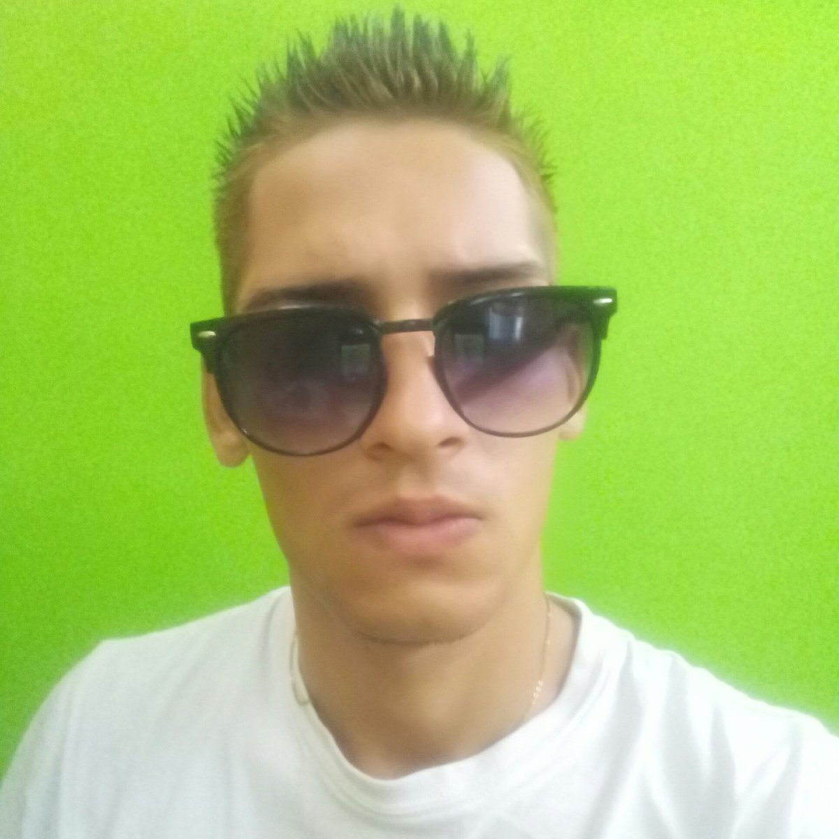 DoddyCampoverde's tweet photo. #NuevaFotoDePerfil https://t.co/QYbi9w5ich