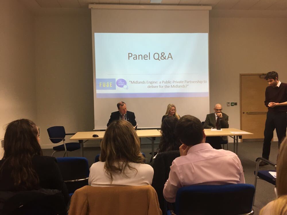 Amylouward10's tweet photo. Enjoyed planning tonight for @FUSEgraduates in collaboration with @PublicBubbleMid - great speakers from local government, central government and the business community + great to meet grads from the private and public sectors in #Nottinghamshire! #MidlandsEngine #FUSEnetworks https://t.co/8lakQHuMal
