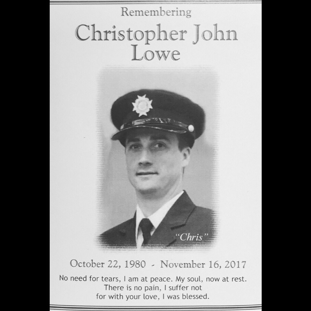 Remembering Firefighter Chris Lowe following his well attended service yesterday, held in Thornbury ON.
facebook.com/CentralYorkFir…