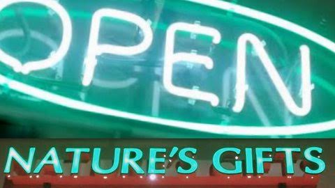naturesgifts420's tweet photo. We're Open Today🤪Happy Thanksgiving!💓💓💓
#Naturesgifts #Thanksgiving #legalweed #NG #potshops #cannabis #marijuana #openonThanksgiving #pot #bud #sequimbud https://t.co/8vG6zmjizN
